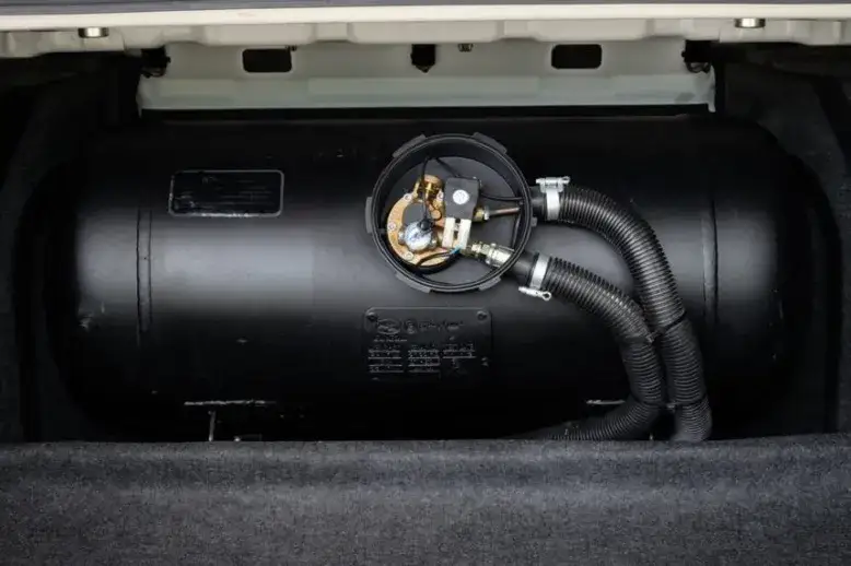 Zdjęcie Ile kosztuje przegląd z LPG? Sprawdź aktualne ceny i szczegóły