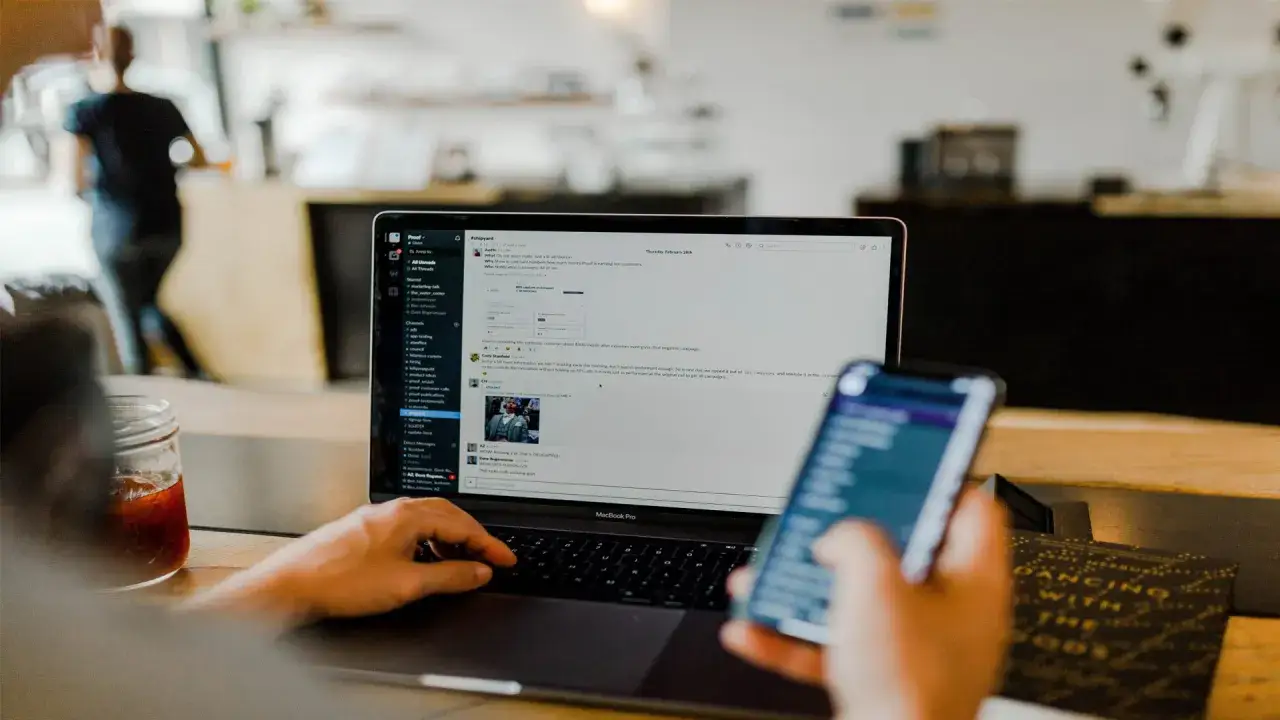 Zdjęcie Jak włączyć sieć bezprzewodową w laptopie i uniknąć problemów z Wi-Fi