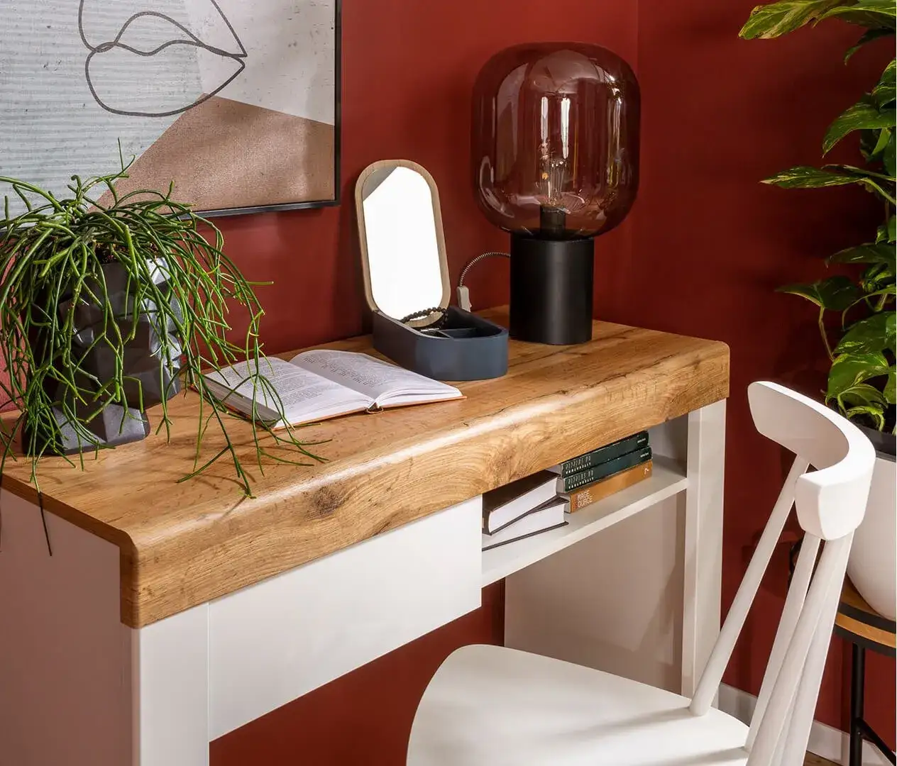 Zdjęcie Jakie krzesło do toaletki wybrać, aby uniknąć niewygody i chaosu?