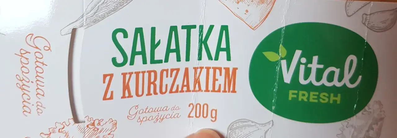 Zdjęcie Ile kalorii ma sałatka z kurczakiem? Zaskakujące wartości kaloryczne!