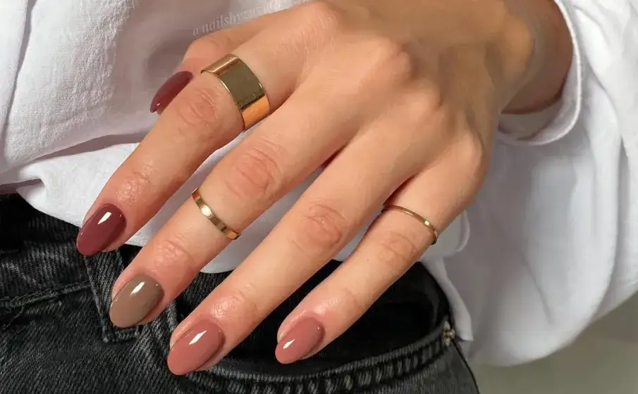 Zdjęcie Jakie paznokcie są teraz modne? Odkryj najpiękniejsze trendy w stylizacji