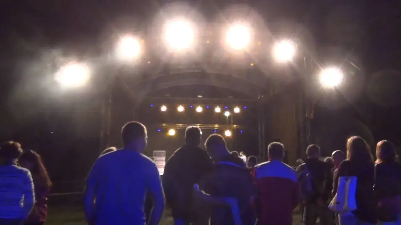 Cekcyn Electronic Music Festival scena jezioro
