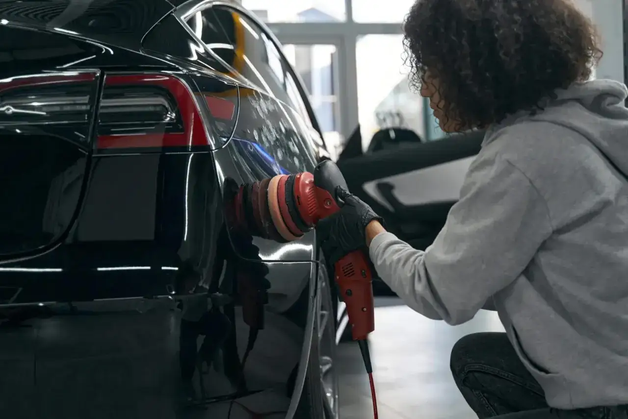 proces aplikacji powłoki ceramicznej na auto