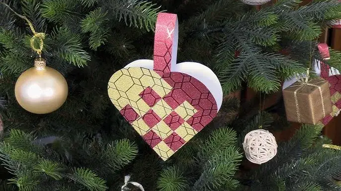 proste wykroje ozd&oacute;b świątecznych serce choinka gnom