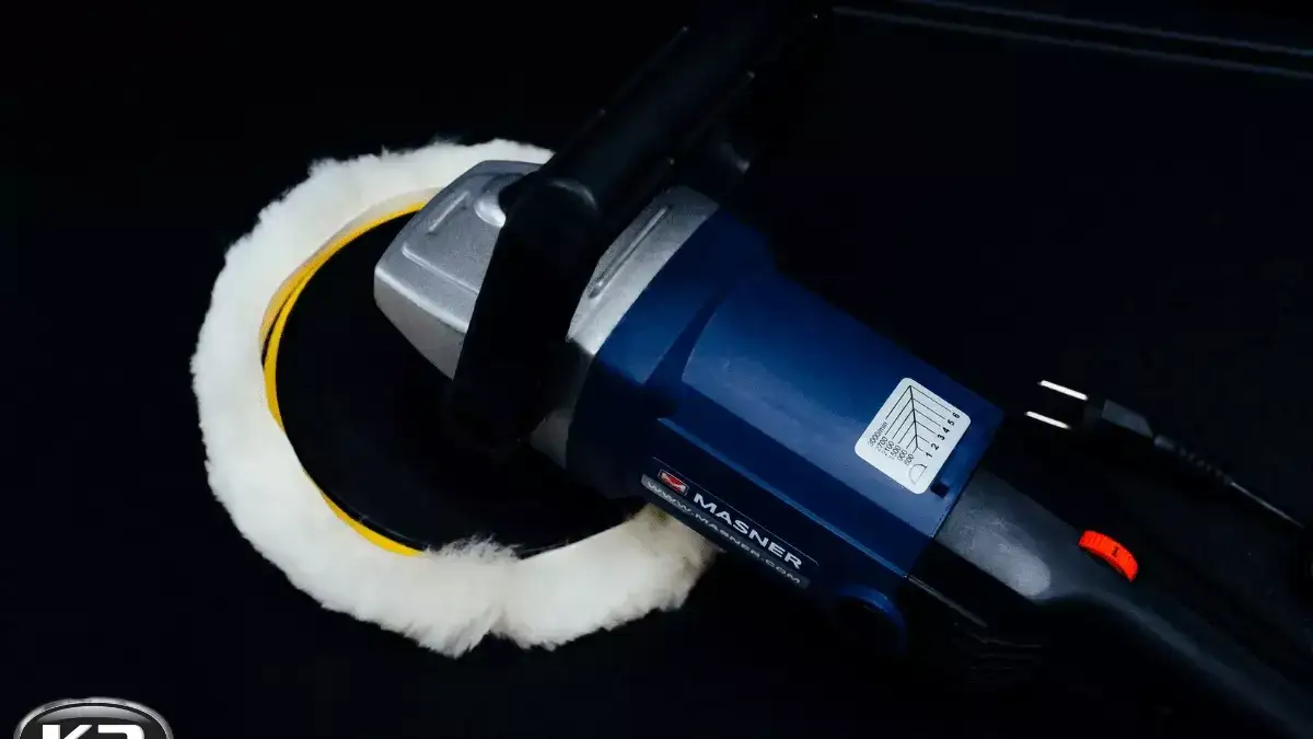 etapy przygotowania lakieru do polerowania