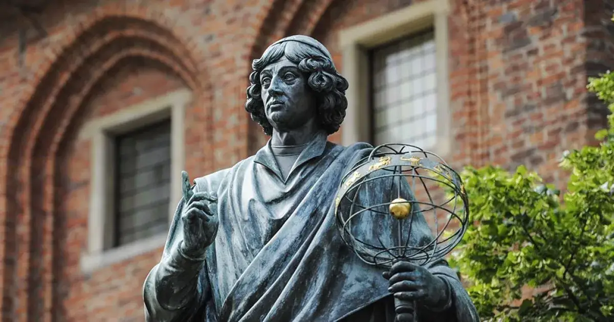 Zdjęcie Gdzie Mikołaj Kopernik mieszkał po studiach? Odkryj jego życie w Warmii