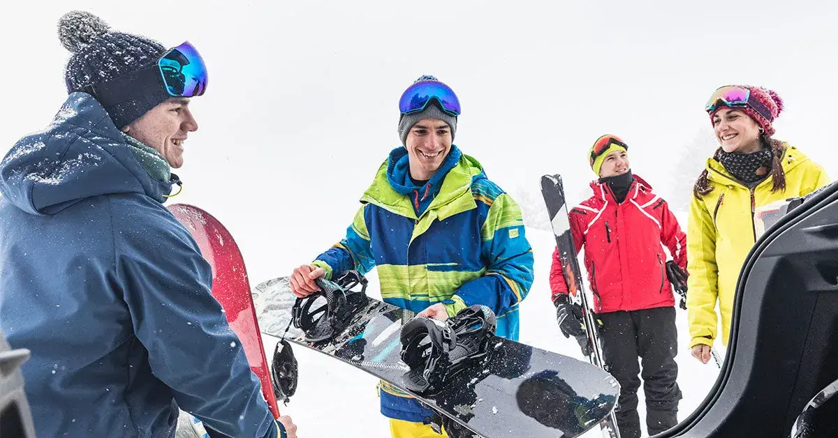 Zdjęcie Co kupić na snowboard? Kluczowe elementy, które musisz znać