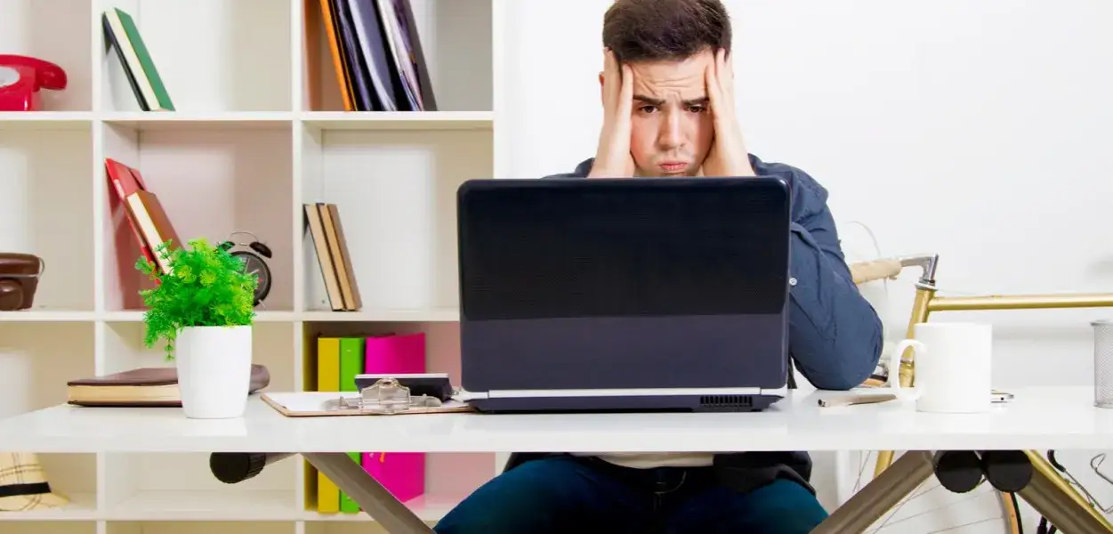 przyczyny uszkodzenia plik&oacute;w dane