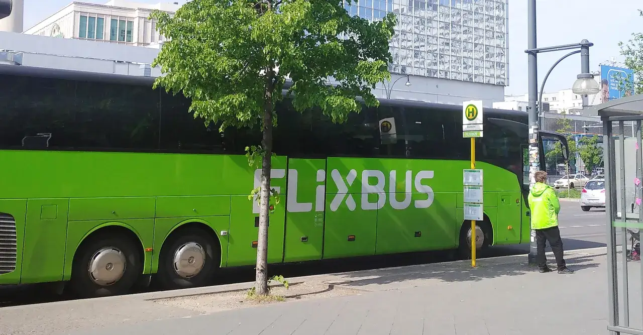 Przystanek Flixbus Warzymice Czerwona Torebka