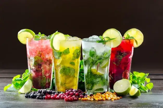r&oacute;żne rodzaje mojito