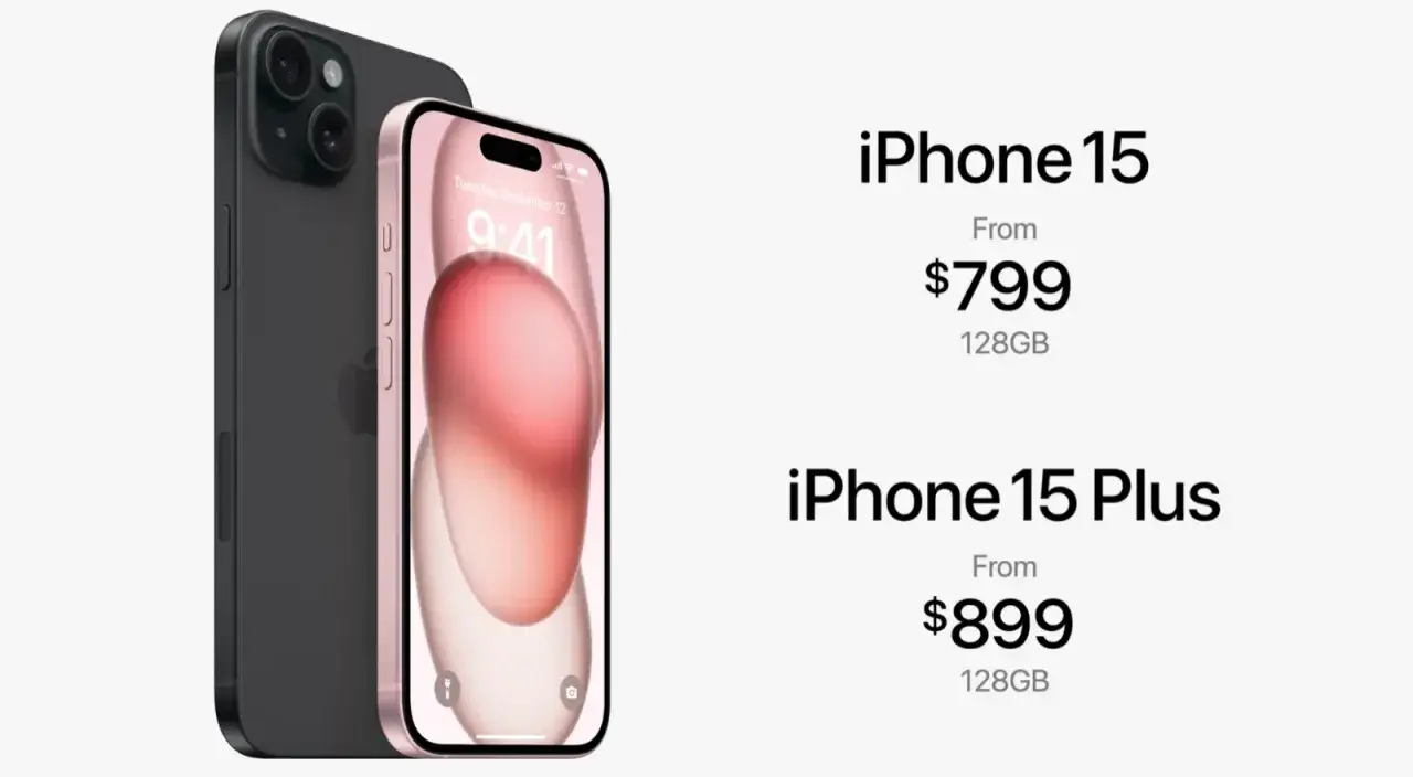 Dwa telefony: iPhone 15 w kolorze r&oacute;żowym i czarnym. Obok ceny: iPhone 15 od $799, iPhone 15 Plus od $899.