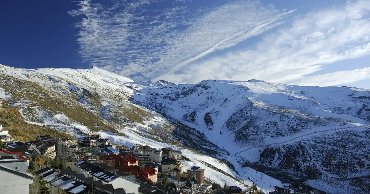 Austriackie Alpy, après-ski w Sölden