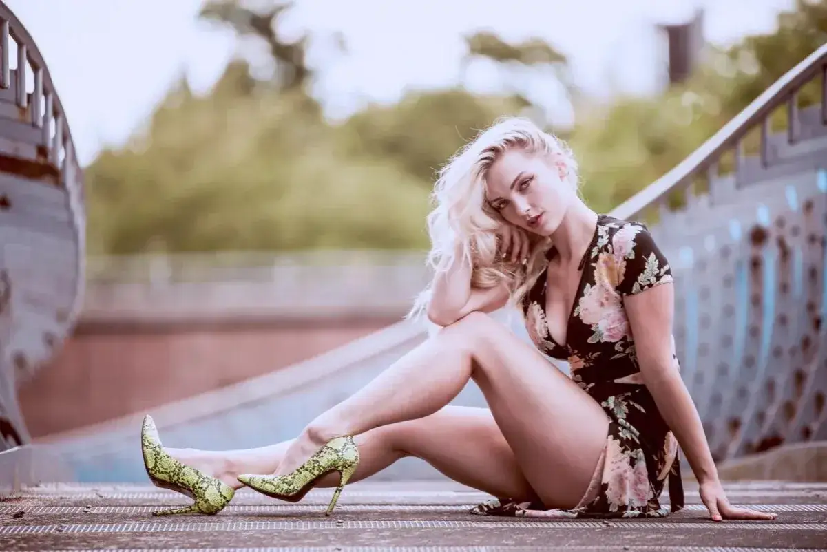 r&oacute;żnorodne modelki w sesji zdjęciowej