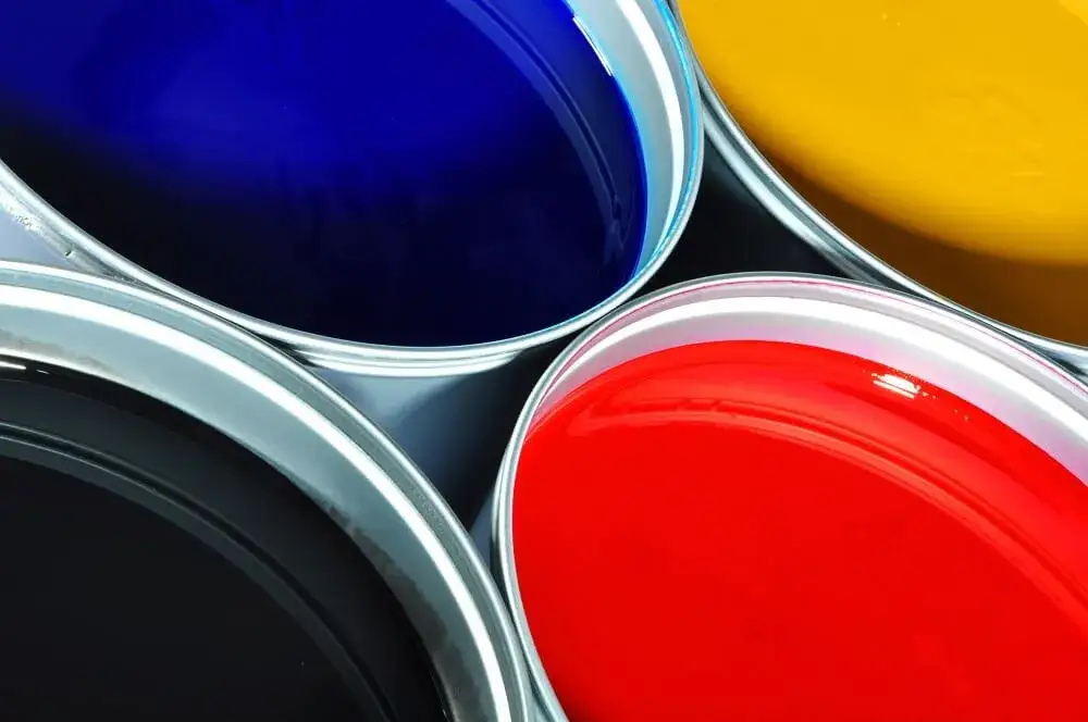 rodzaje lakierów samochodowych efekty