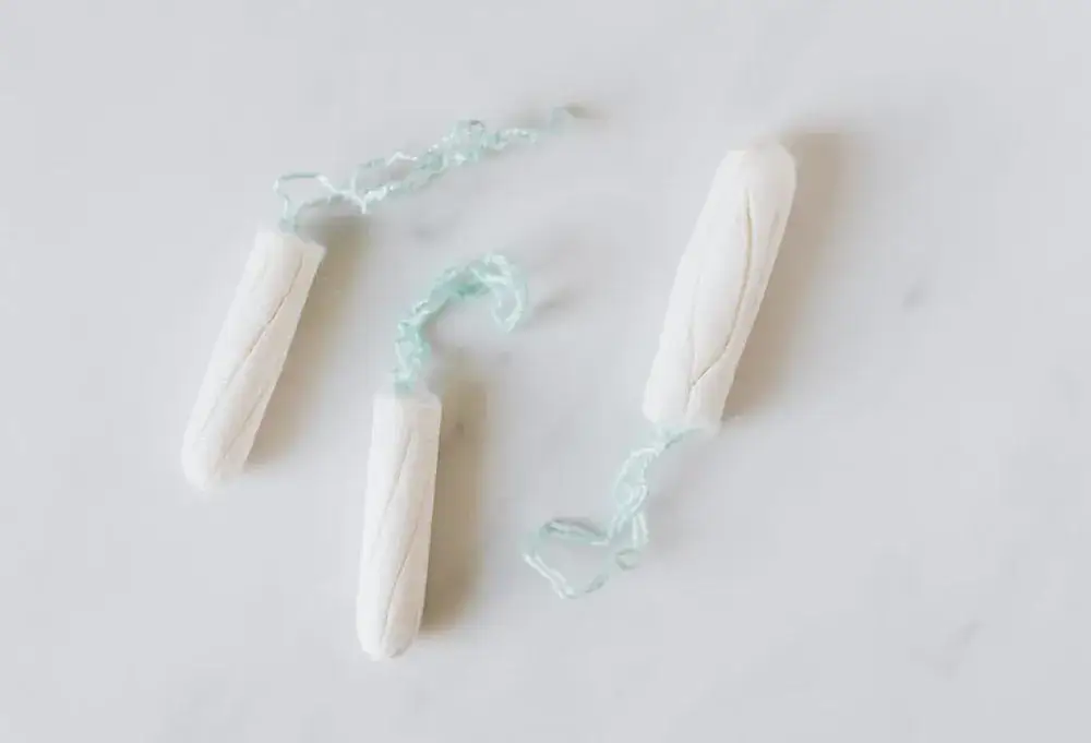 Zdjęcie Czy używanie tamponów to grzech? Religijne i moralne spojrzenie na temat