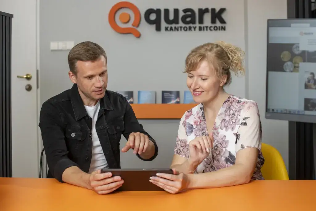 Zdjęcie Czy kryptowaluty można wymienić na gotówkę: 5 bezpiecznych sposobów wypłaty