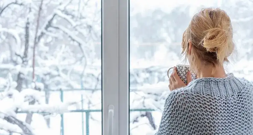 Zdjęcie Jak ustawić okno, żeby nie wiało i cieszyć się ciepłem w domu