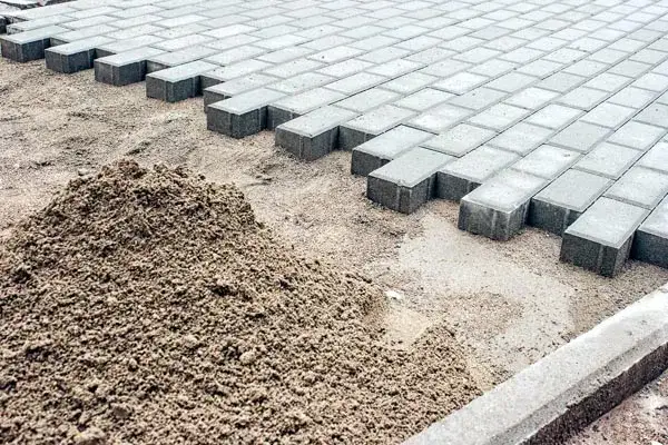rodzaje kruszywa pod kostkę