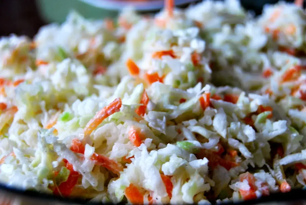 Składniki sosu colesław KFC