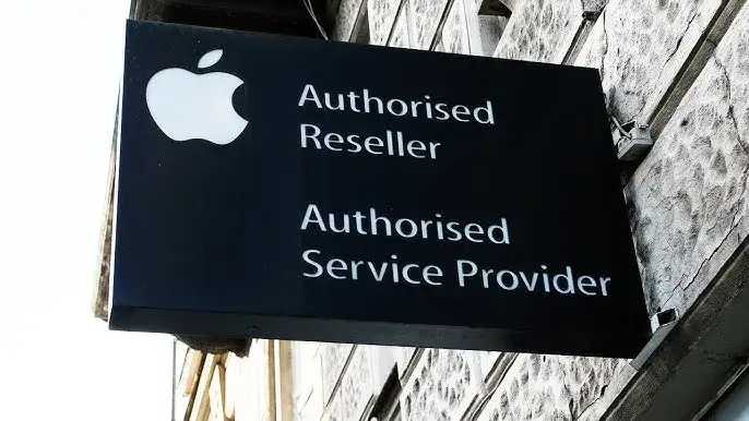 Autoryzowany serwis Apple vs niezależny por&oacute;wnanie