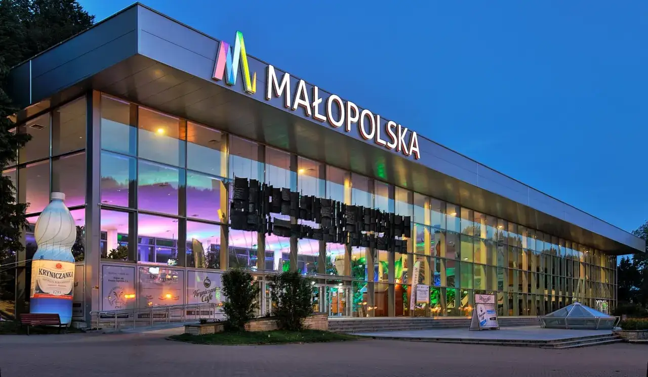 Krynica Zdrój deptak pijalnia główna