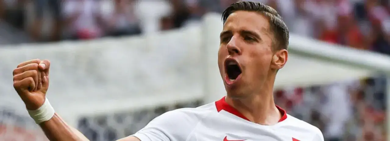 Zdjęcie Jan Bednarek wzrost: Jak jego wysokość wpływa na grę w piłkę?