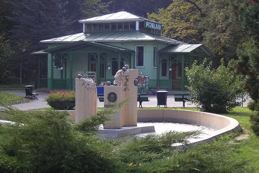 Zdjęcie Sanatorium Uzdrowiskowe Stomil w Rymanowie Zdroju - oferta i usługi