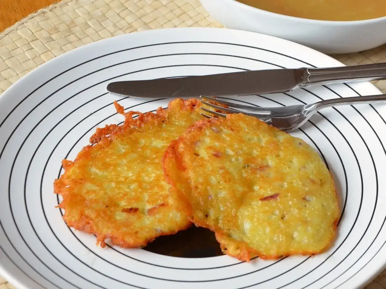 Zdjęcie Sekrety idealnych placków: Ziemniaczane i racuchy bez wpadek!