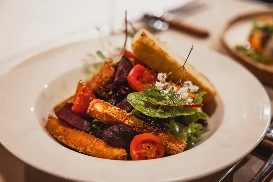 Tradycyjne polskie dania w restauracji Bochnia