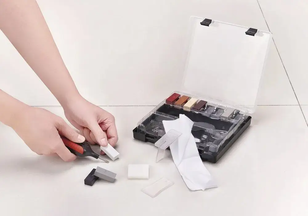 zestaw naprawczy do płytek ceramicznych