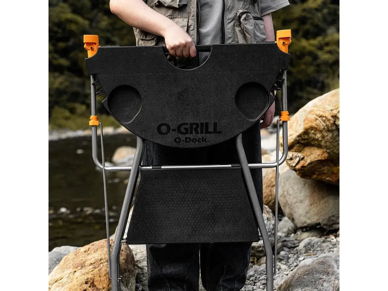 r&oacute;żne typy stoł&oacute;w na grilla, mobilny, stacjonarny, składany