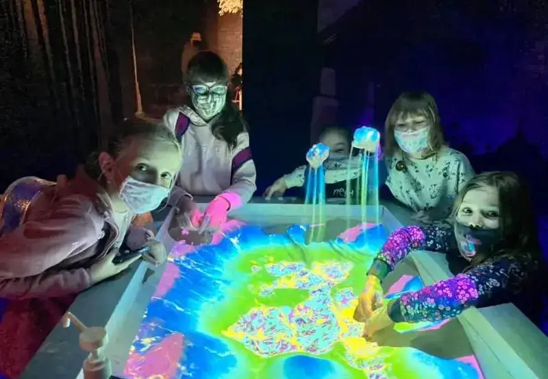 Krak&oacute;w atrakcje dla dzieci muzeum inżynierii WOMAI