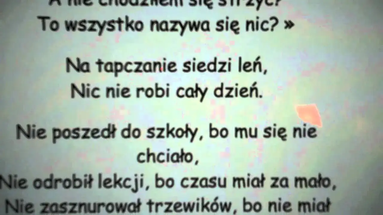Zdjęcie Na kanapie siedzi leń wiersz - odkryj jego przesłanie o lenistwie