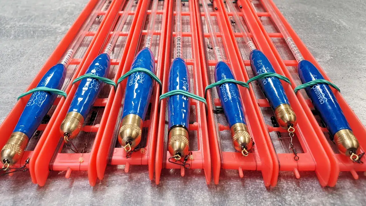 różne typy spławików waggler