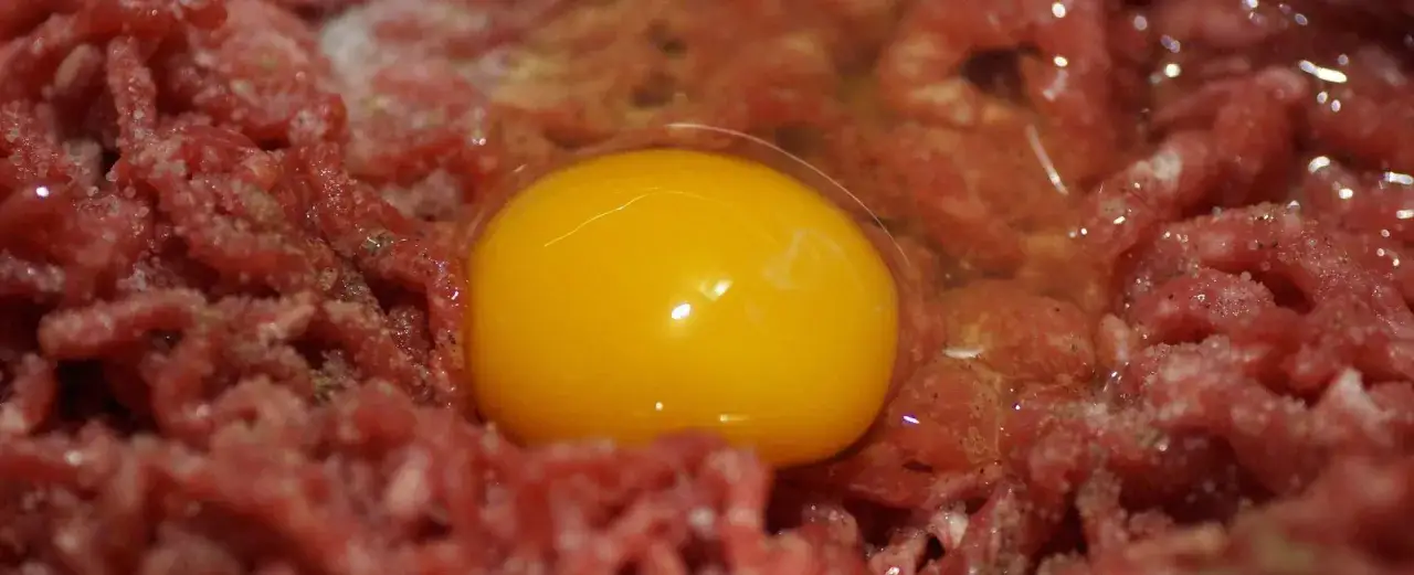 Zdjęcie Co zrobić z mięsa mielonego wieprzowego? Pyszne przepisy na każdą okazję