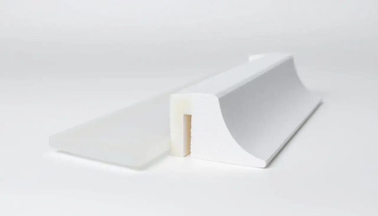 Zdjęcie Jaki akryl do listew przypodłogowych? Wybierz najlepszy dla swojego projektu