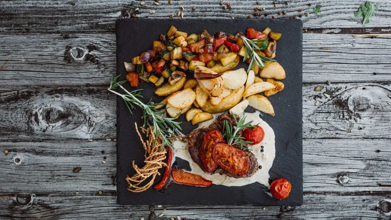 Zdjęcie Świeradów-Zdrój gdzie zjeść? Odkryj najlepsze restauracje i kawiarnie