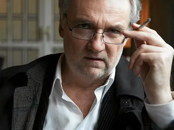 Zdjęcie Pilch w sensie ścisłym: prawda o życiu pisarza, której nie znaliśmy