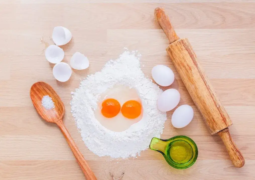 Zdjęcie 200 gram mąki ile to szklanek? Prosty przelicznik dla każdego przepisu