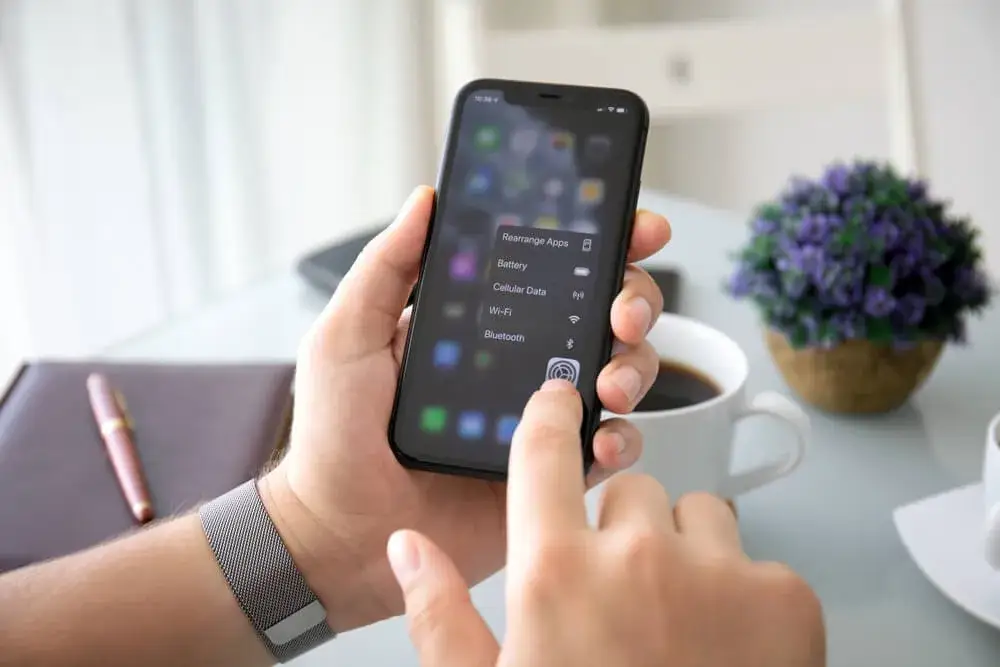 Zdjęcie Co to jest haptyka iPhone i jak zmienia twoje doświadczenie z urządzeniem