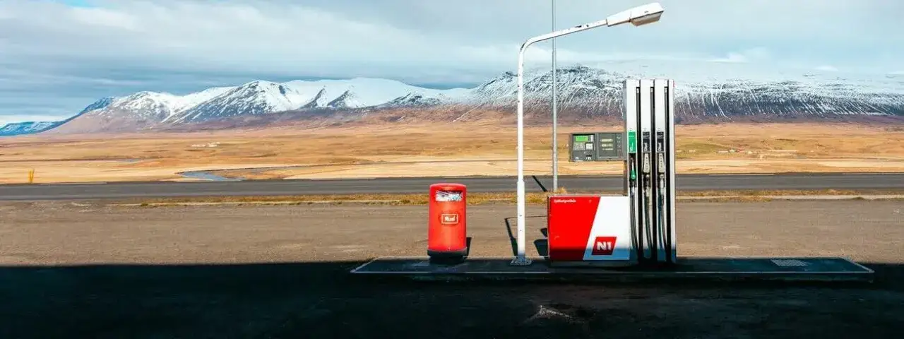 Zdjęcie Czy ropa to diesel? Zrozum różnice i proces rafinacji paliw