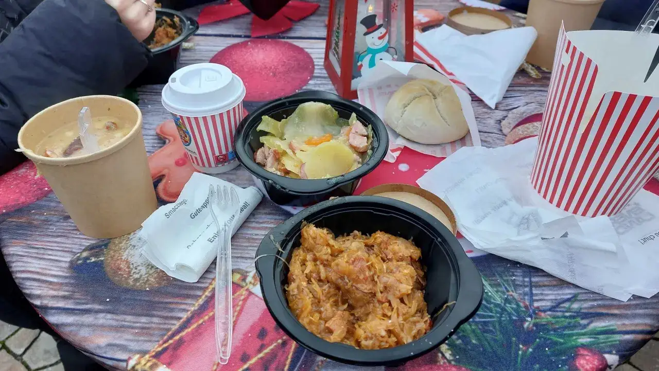 Zdjęcie Co można wniesić do Energylandii? Zasady i ograniczenia dotyczące jedzenia