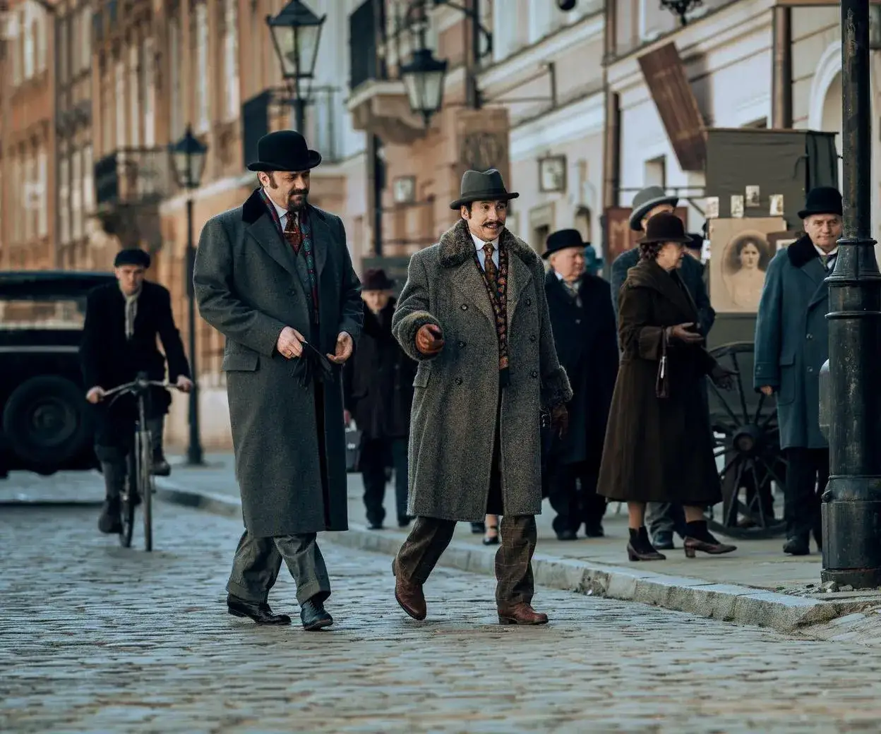 Zdjęcie Gdzie kręcono film Wariaci? Zobacz niesamowite lokacje i ciekawostki z planu!