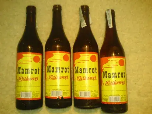 Wino Mamrot butelka z etykietą