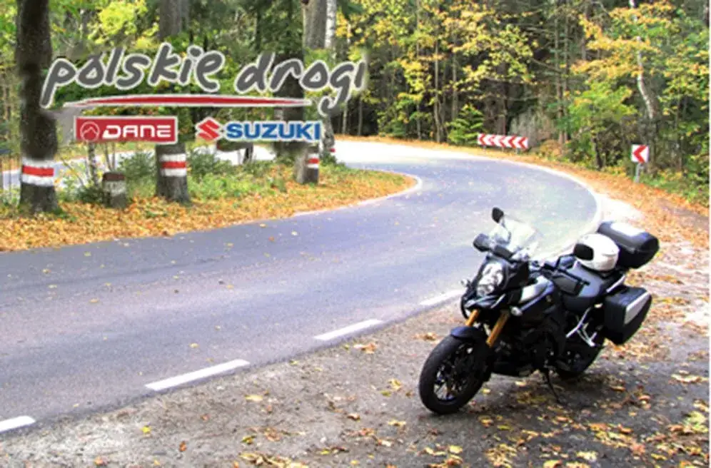 motocyklista na Drodze Stu Zakrętów