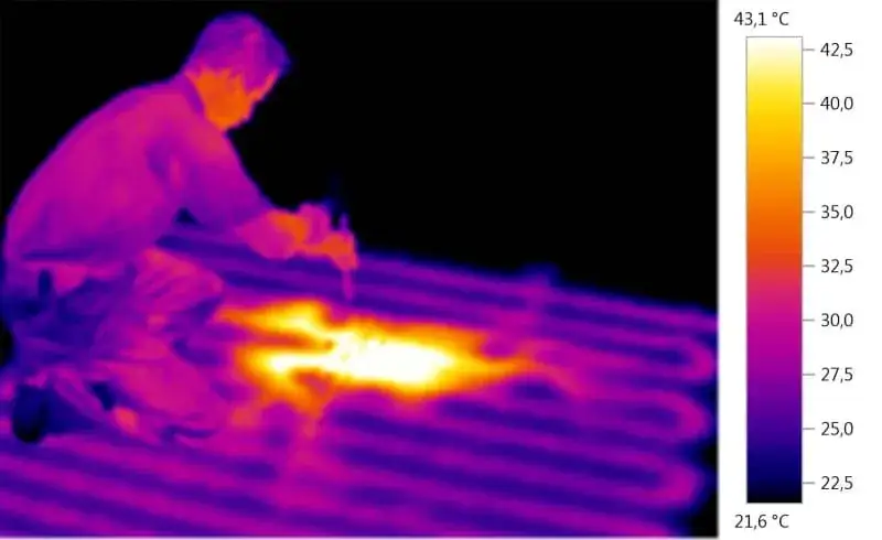 kamera termowizyjna ogrzewanie podłogowe