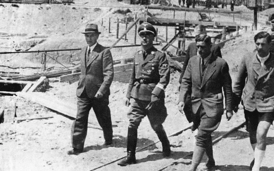 Zdjęcie Himmler inspektuje Auschwitz. Wizyta przywódcy SS w 1941