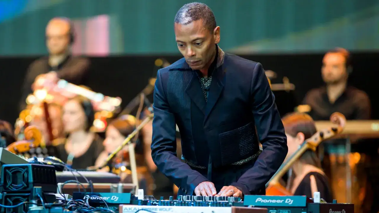 muzyka elektroniczna symfoniczna koncert orkiestra syntezatory
