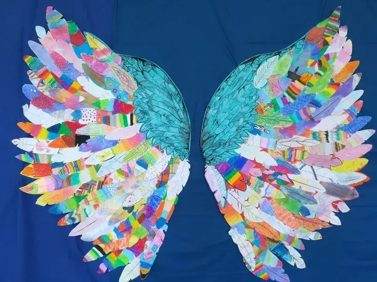 ozdobione skrzydła z bibuły inspiracje