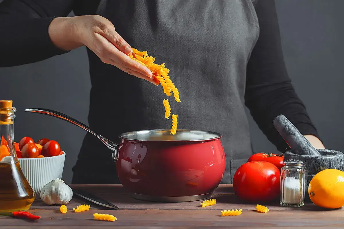 jak prawidłowo gotować makaron kukurydziany